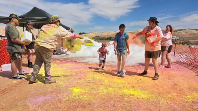 SUPPORTING THE COMMUNITY | ANDAMOOKA COLOUR RUN